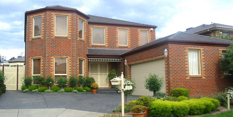 17 Colonial main